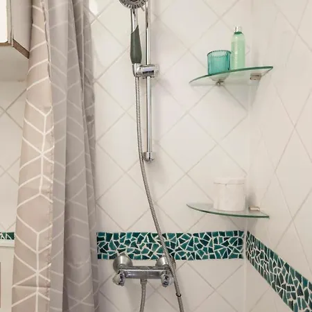 Charming Studio Close To The Arc De Triomphe Appartamento