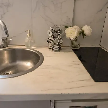 Appartamento Charming Studio Close To The Arc De Triomphe *